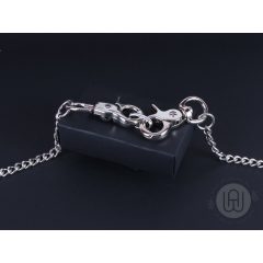 Nyaklánc nagy csattal punk stílusú