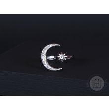 Gyűrű hold és csillaggal