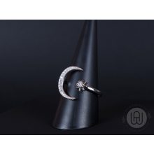 Gyűrű hold és csillaggal