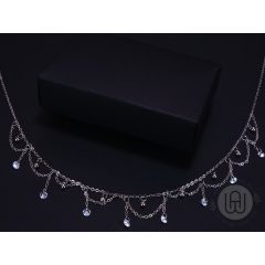 Nyaklánc choker vintage stílussal