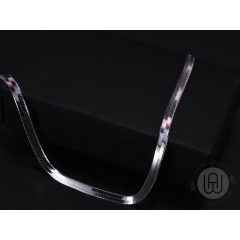 Nyaklánc kígyó lánccal