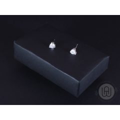 Fülbevaló ezüst szív kővel halo díszítéssel