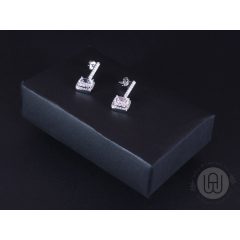 Fülbevaló ezüst lógós kocka kővel pave díszítéssel