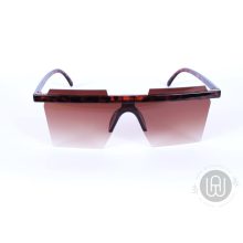 Napszemüveg, Sterling