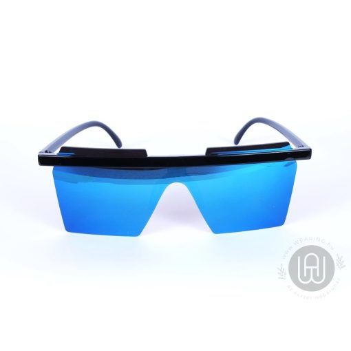 Napszemüveg, Sterling