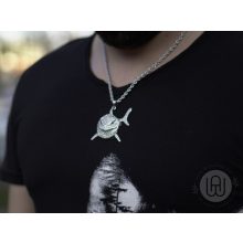 Medál, shark iced out kivitelben