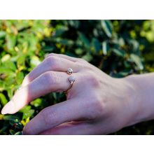 Gyűrű, ezüst, kortárs csillogás