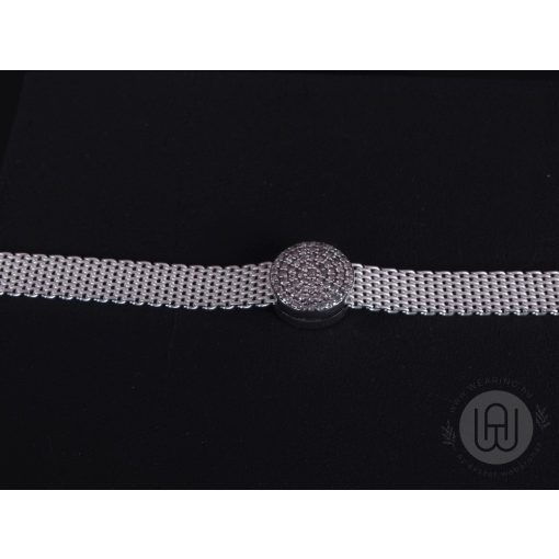 Klip, káprázatos elegancia