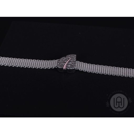 Klip, szikrázó falévél