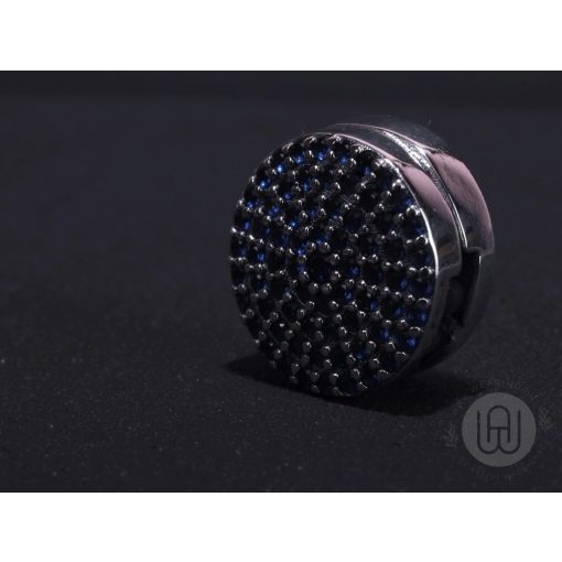 Klip, kék káprázatos elegancia 