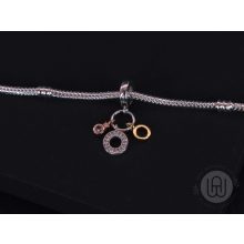 Charm, tripla logó függő