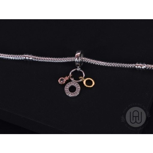 Charm, tripla logó függő