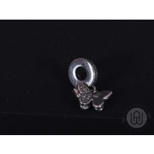 Charm, szikrázó pillangó