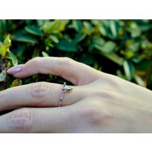 Gyűrű, rózsaszín bogyó