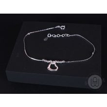 Bokalánc, ezüst, gömb és szív körvonal