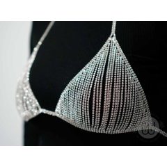 Testlánc, ezüst színű függő melldísz