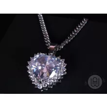 Medál, icy heart, cuban link lánccal
