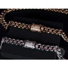 Nyaklánc, cuban link, köves csattal