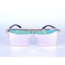 Napszemüveg, Madison