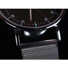 Karóra, quartz fém szíjas WRG 4 féle színben