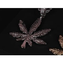 Medál, hosszú leveles kender