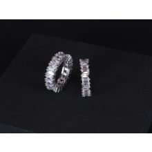 Gyűrű, extra köves, hangsúlyos karika 2 féle