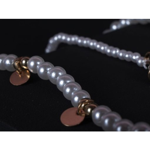 Nyaklánc, gyöngy és arany kapoccsal