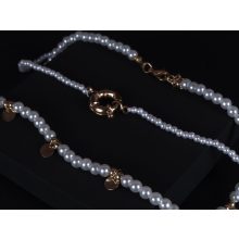 Nyaklánc, gyöngy és arany kapoccsal