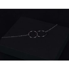 Karkötő kapcsolódó vékony kör