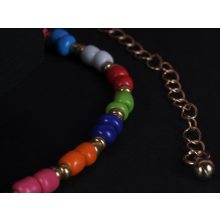 Nyaklánc, szines gyöngyök és csillag