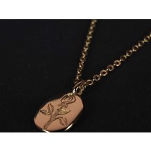 Nyaklánc, ovális medállal arany színben