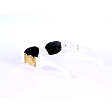 Napszemüveg, Donatella