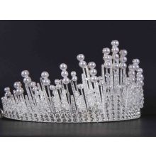 Fejdísz, fehér-ezüst korona (diadém)