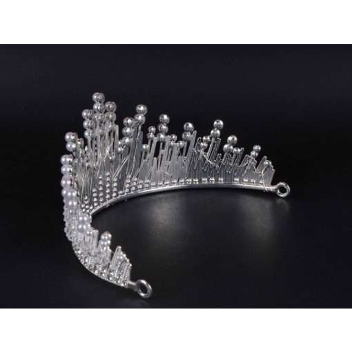 Fejdísz, fehér-ezüst korona (diadém)