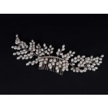 Hajdísz, gyöngyös hajtű