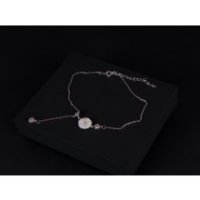 Bokalánc, ezüst, gömb és szív körvonal