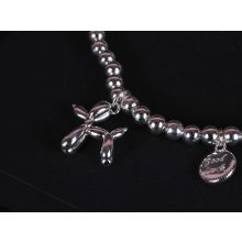 Karkötő, ezüst gyöngy, lufikutya medállal 2 színben