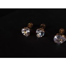 Kényelmes fülbevaló 2 féle formában, arany színben