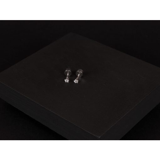 Kényelmes fülbevaló, 3 mm pici csillag