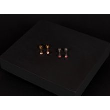 Kényelmes fülbevaló 2 féle színben, rózsaszín kővel