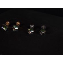 Kényelmes fülbevaló 2 féle színben, AB kocka kővel