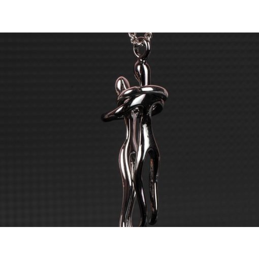 Nyaklánc ölelkező emberek medálon