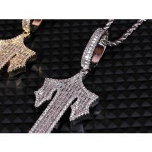 Medál, T betű Trapstar