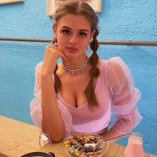 Icey with butterfly - SIlver nemesacél nyaklánc iced out köves pillangó medállal