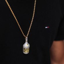 Drink with me - Male Pendant nemesacél nyaklánc köves iced out pezsgősüveg medállal